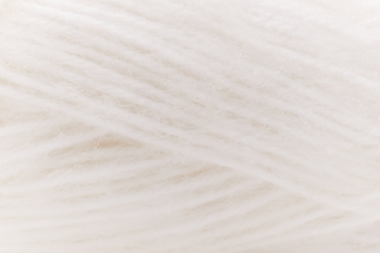 Universal Yarn - Jingle Jolly Yarn