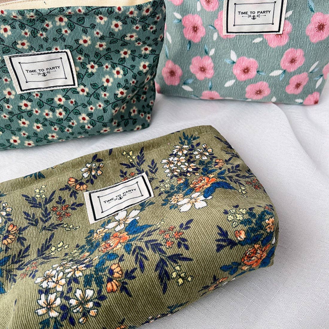 Funkyrel - Cosbai Corduroy Floral Cosmetic & Storage Bag